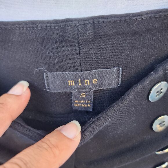 Black Dress Leggings with button front detailing  (M) - Picture 4 of 4